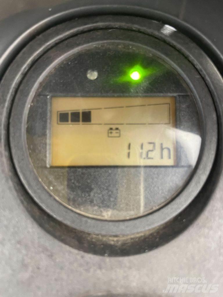 Linde T18-1152 Električni nizko dvižni viličar