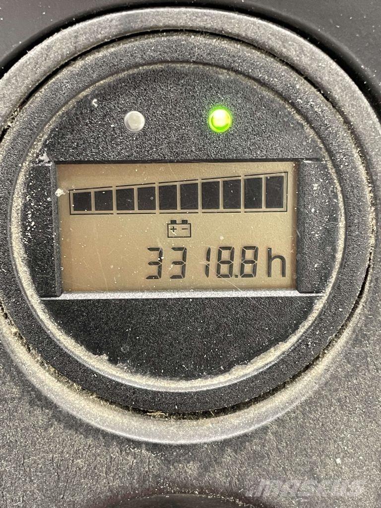 Linde T18-1152-Li-Ion Električni nizko dvižni viličar