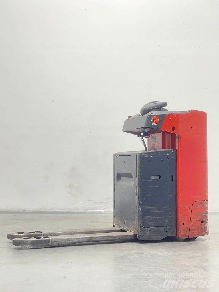 Linde T20SF-1154 Električni nizko dvižni viličar