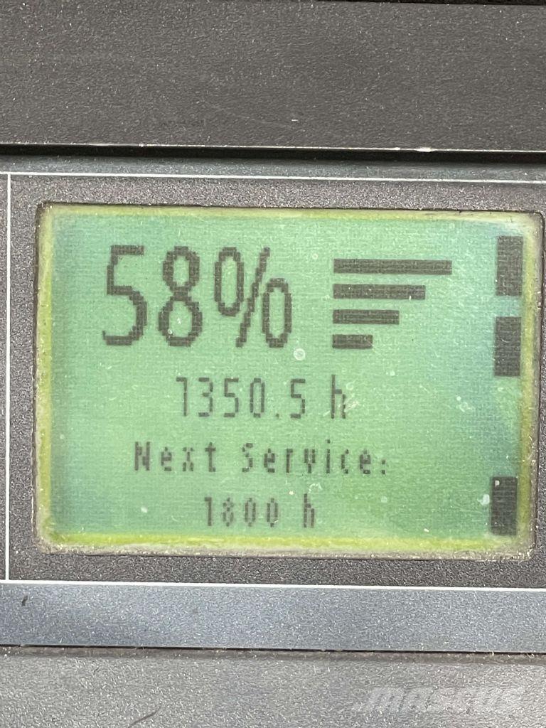 Linde V08-02-1110 Nizko dvižni komisionirni viličar