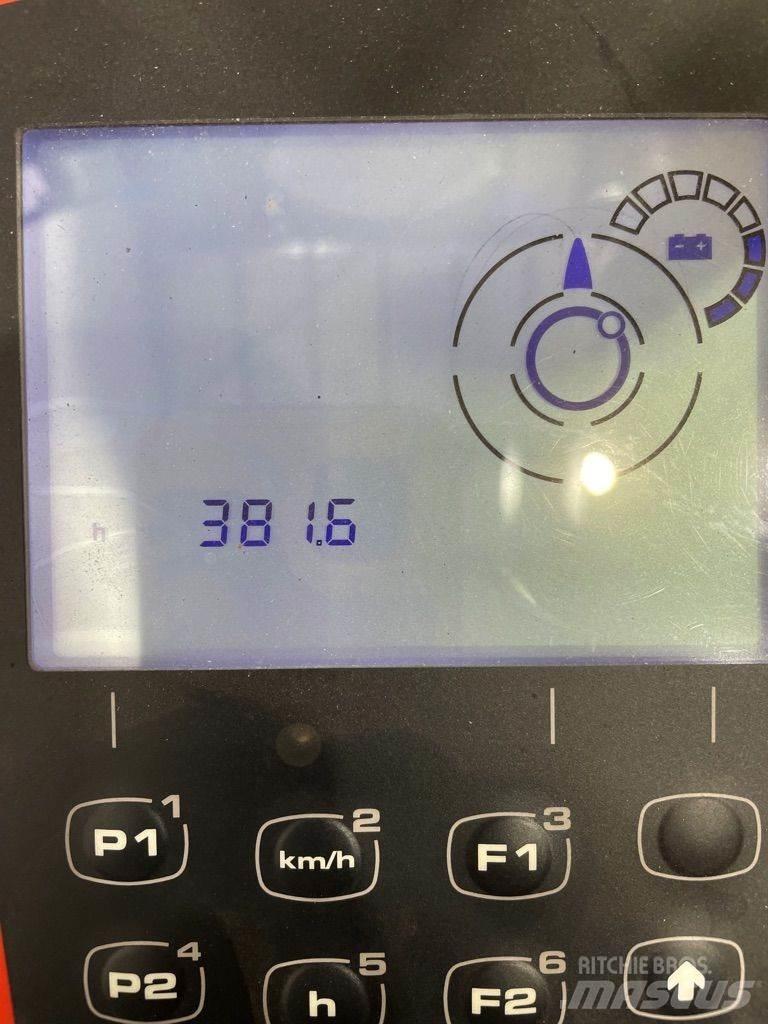 Linde V10-5212 Nizko dvižni komisionirni viličar