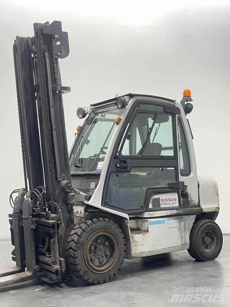 Nissan YG1D2A300 Dizelski viličarji