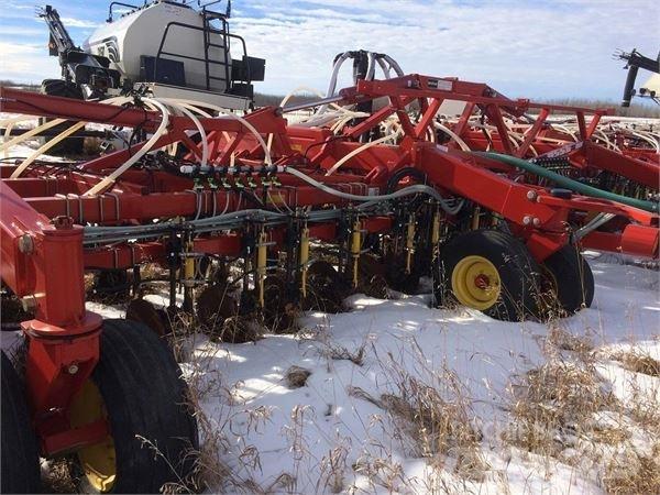 Bourgault 3310 Sejalnice