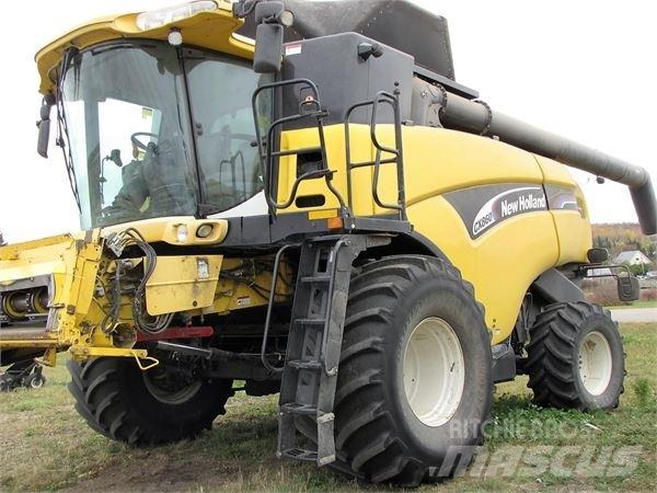 New Holland CX860 Kombajni