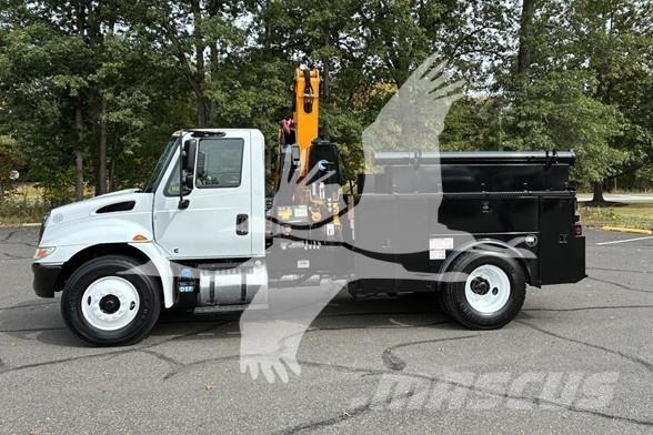 Effer 135/3S Žerjavi za hlode