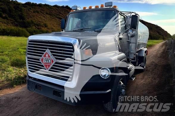 Ford LN8000 Drugo