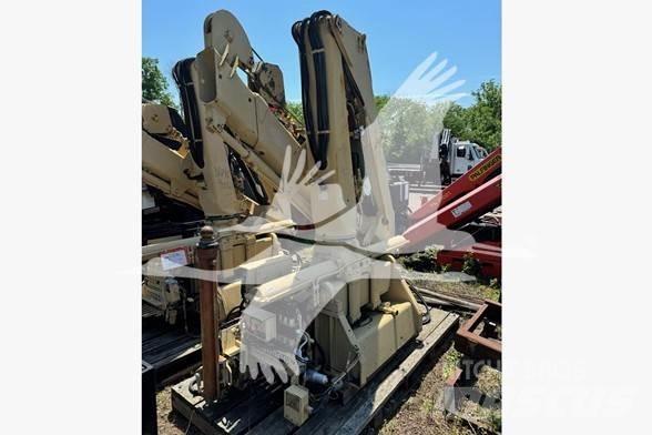 Hiab 8108-2 Žerjavi za hlode