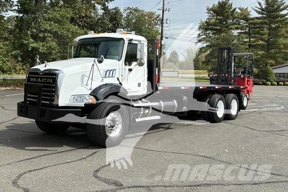 Moffett M55 Mobilni viličarji