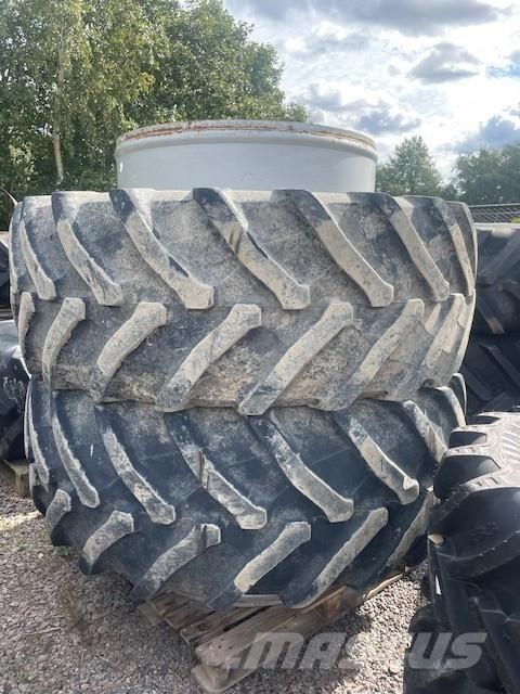  650/65X42 DUBBELMONTAGE Gume, kolesa in platišča