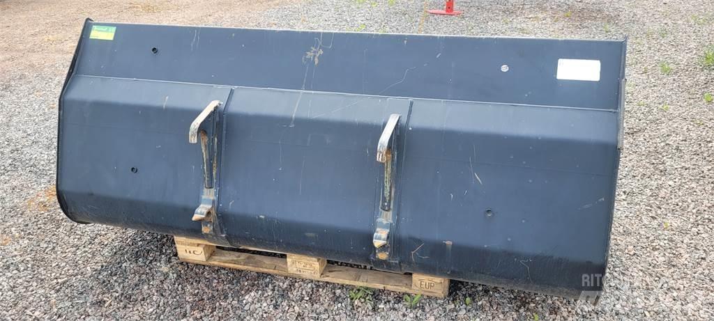 Ålö 220 LV SKOPA SMS Priključki za čelni nakladalec