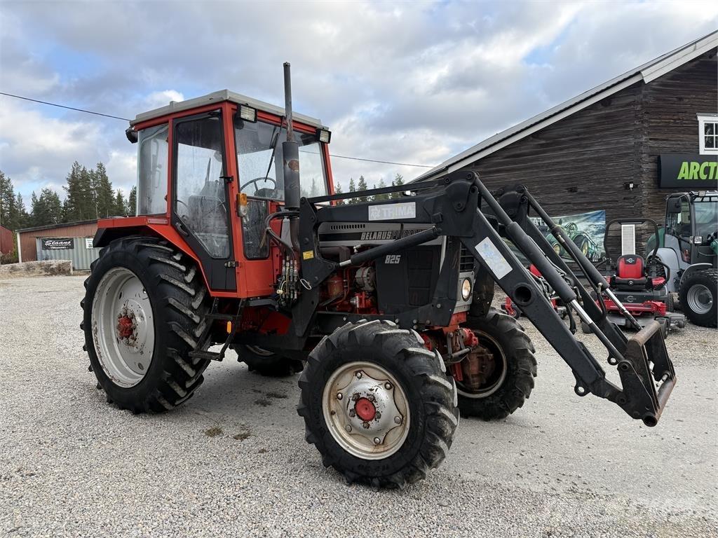 Belarus 825 Traktorji