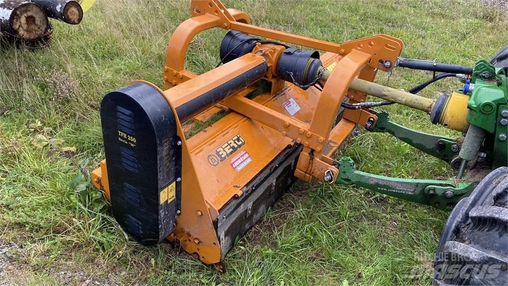 Berti TFH 250 BETESPUTS Kosilnice za pašnike
