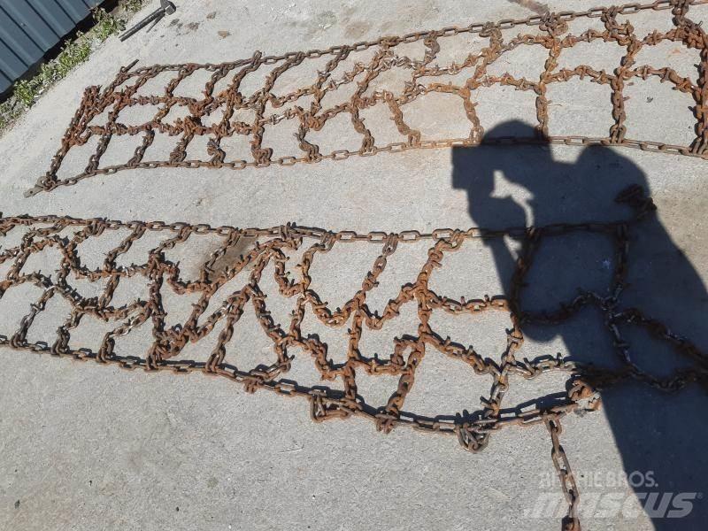  BRODDKEDJOR 420/85R24 Gume, kolesa in platišča