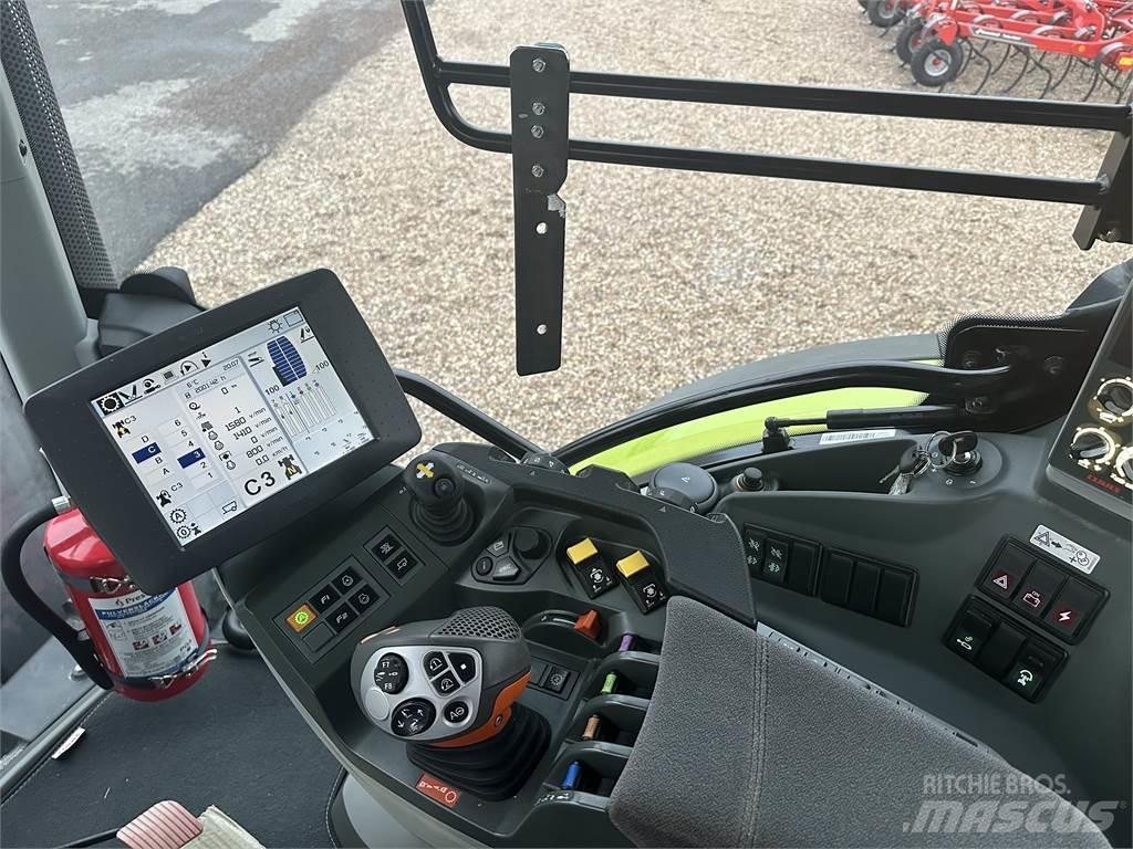 CLAAS Arion 650 Traktorji