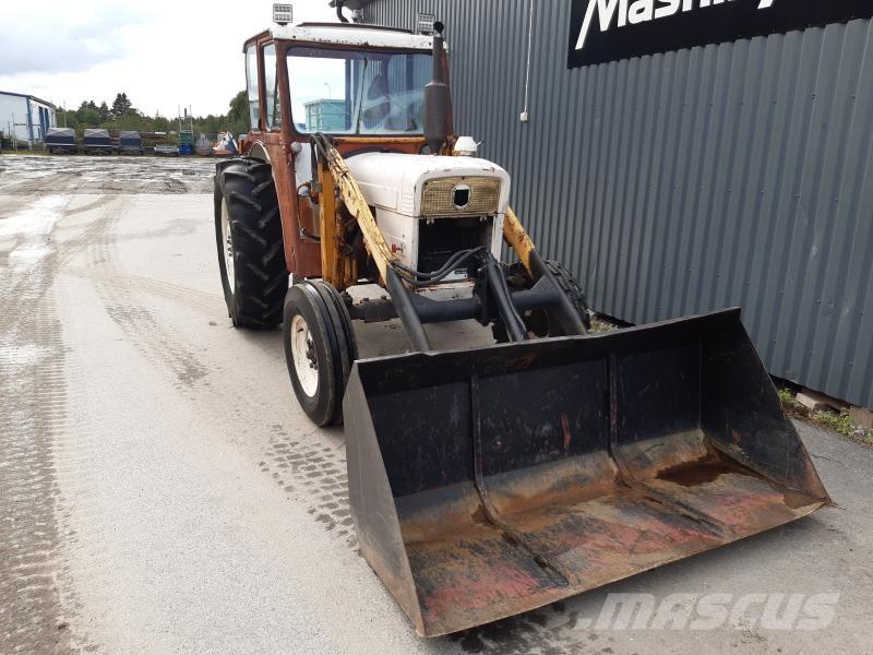 David Brown 880 Traktorji