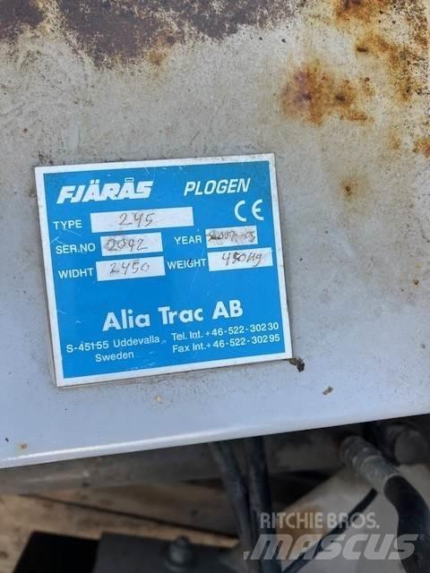 Fjärås 245 VIKPLOG Snežne deske in plugi