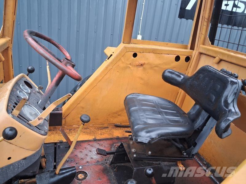 Hemek 650 8-HJULS DRIFT Kolesni nakladalci