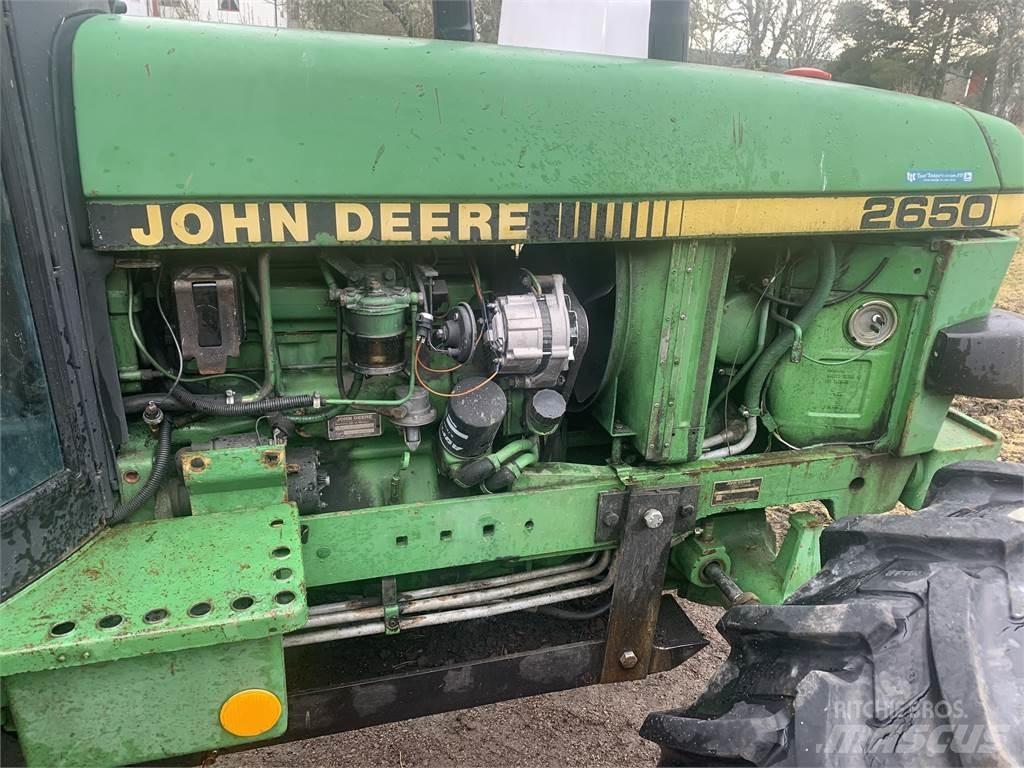 John Deere 2650 Traktorji