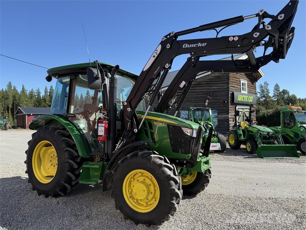 John Deere 5058E Traktorji