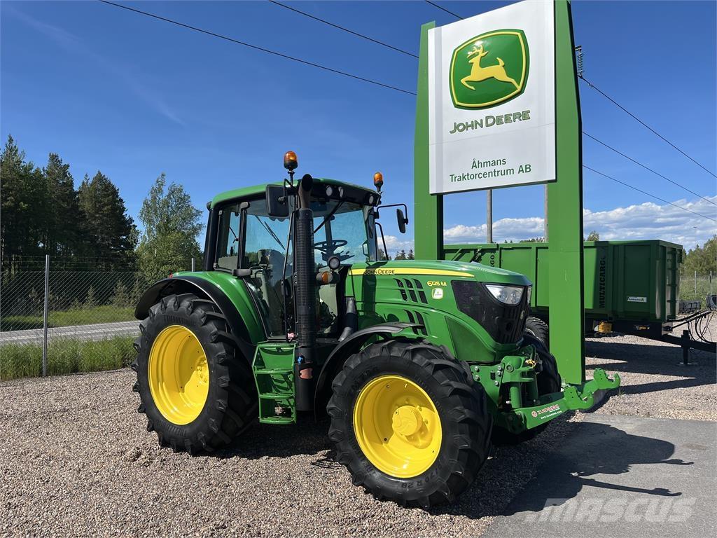 John Deere 6125M Traktorji