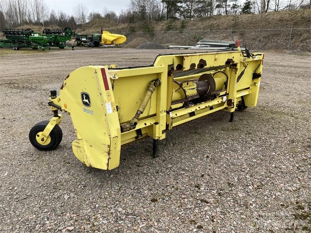 John Deere 640C Pick-up Priključki za stroje za krmo na lastni pogon