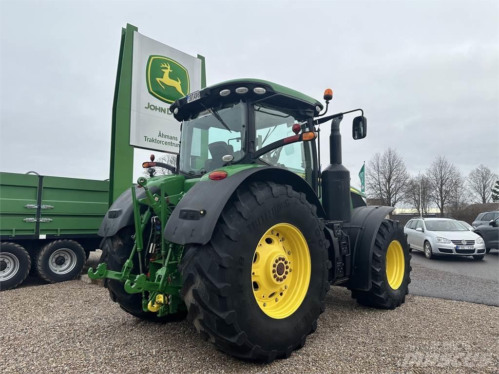 John Deere 7310R Traktorji
