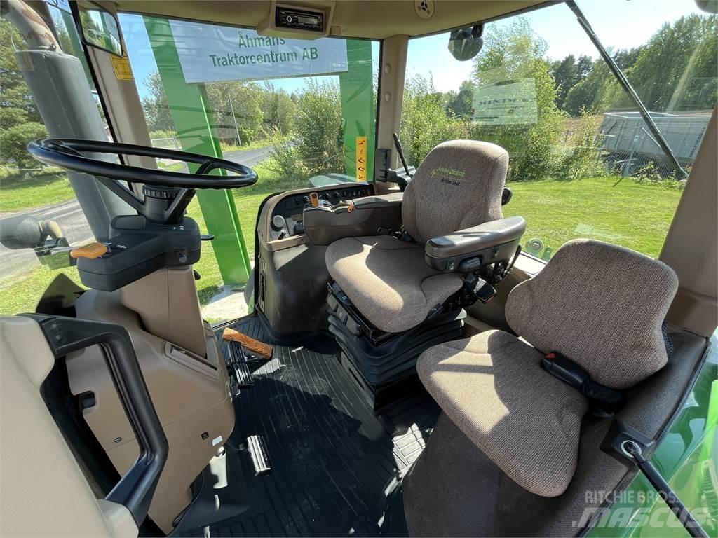 John Deere 7930 Traktorji