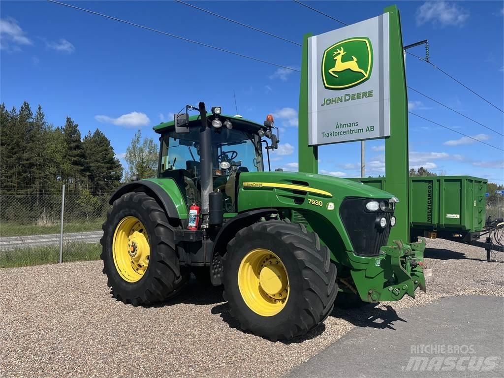 John Deere 7930 Traktorji
