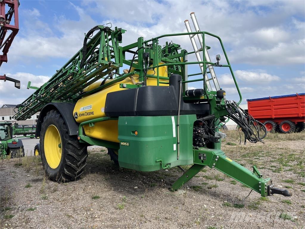John Deere M952 Vlečne škropilnice