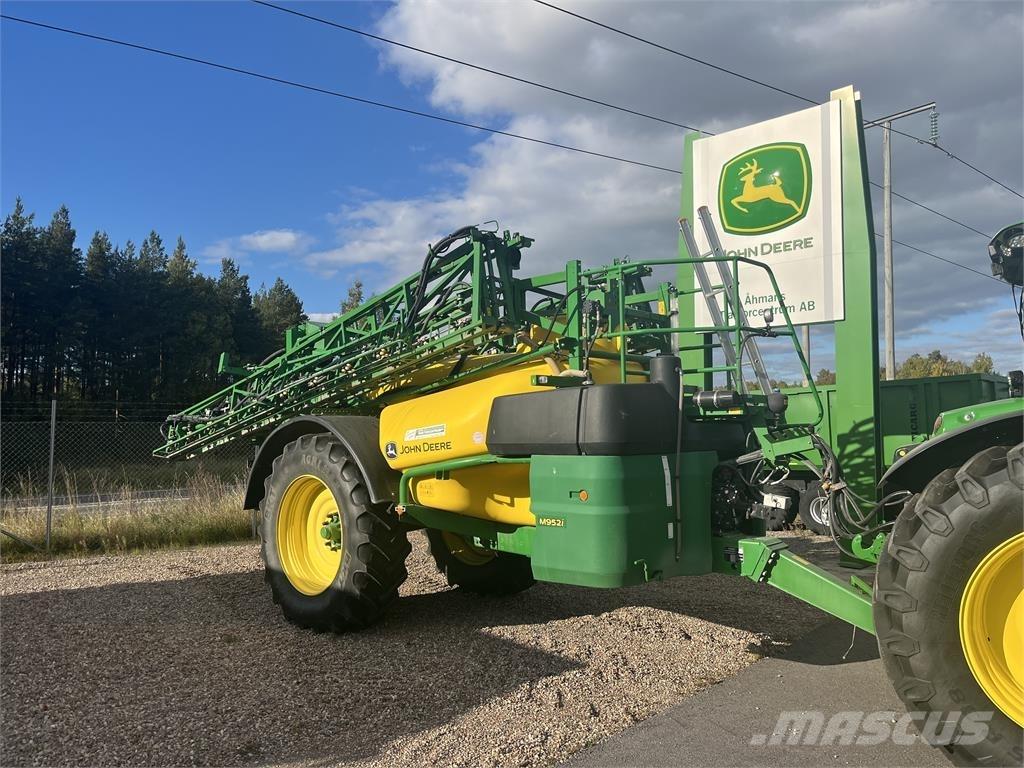 John Deere M952 Vlečne škropilnice