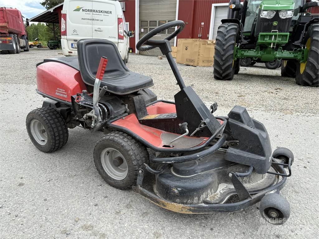 Jonsered Midjestyrd Vrtni traktor kosilnice