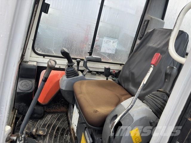 Kubota U35-3 a Bagri goseničarji