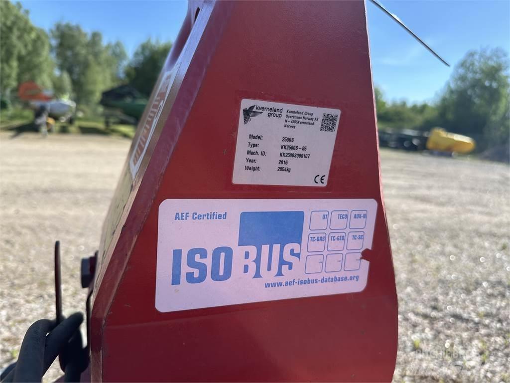 Kverneland 2500S-6 Obračalni plugi