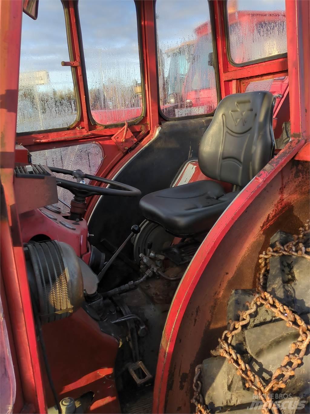 Massey Ferguson 135 Traktorji