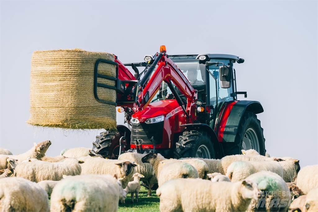 Massey Ferguson 5711M Traktorji