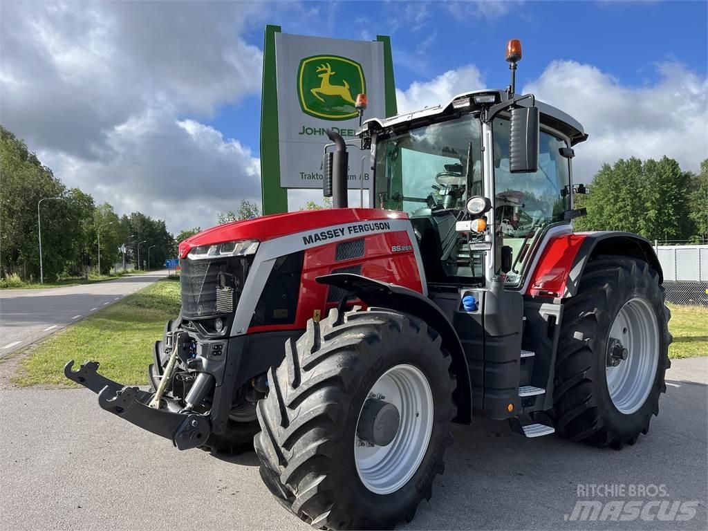 Massey Ferguson 8S265 Traktorji