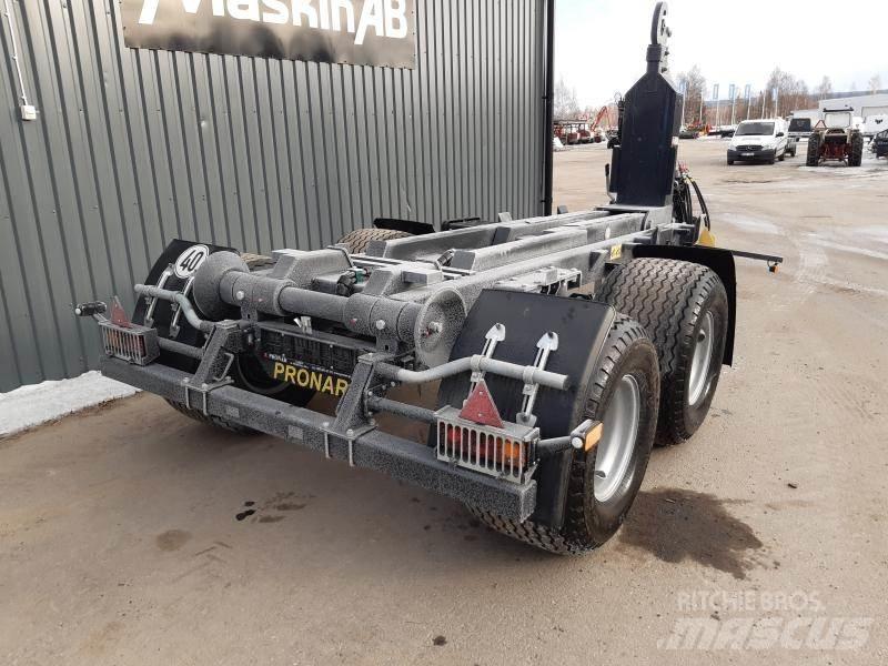 Pronar LASTVÄXLARE T185 Rovokopači