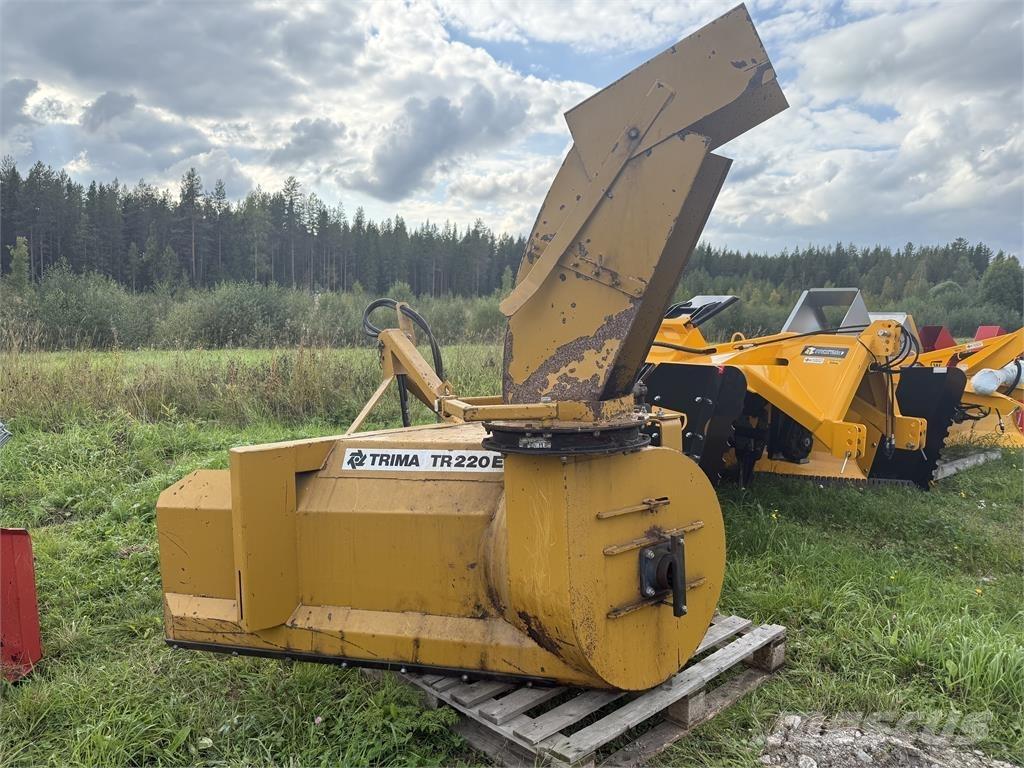 Trima TR220E Drugi stroji za cesto in sneg