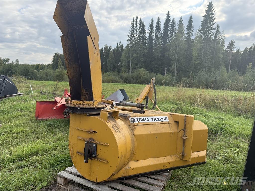Trima TR220E Drugi stroji za cesto in sneg