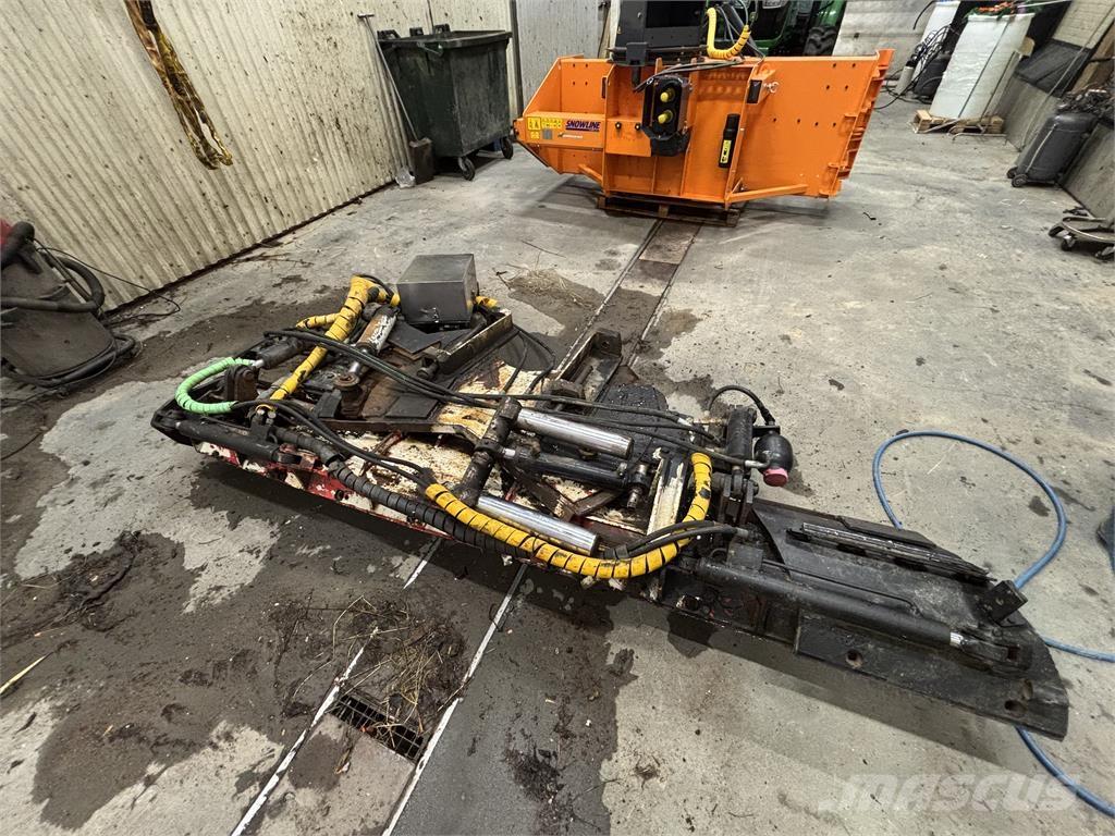  Underbett till Traktor Drugi priključki in komponente