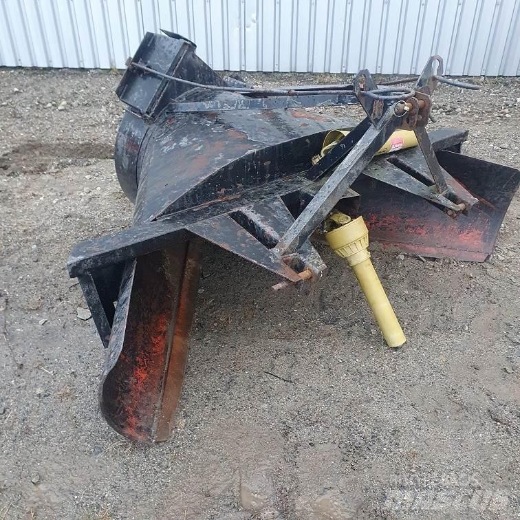  V-SLUNGA 2M Drugi stroji za cesto in sneg