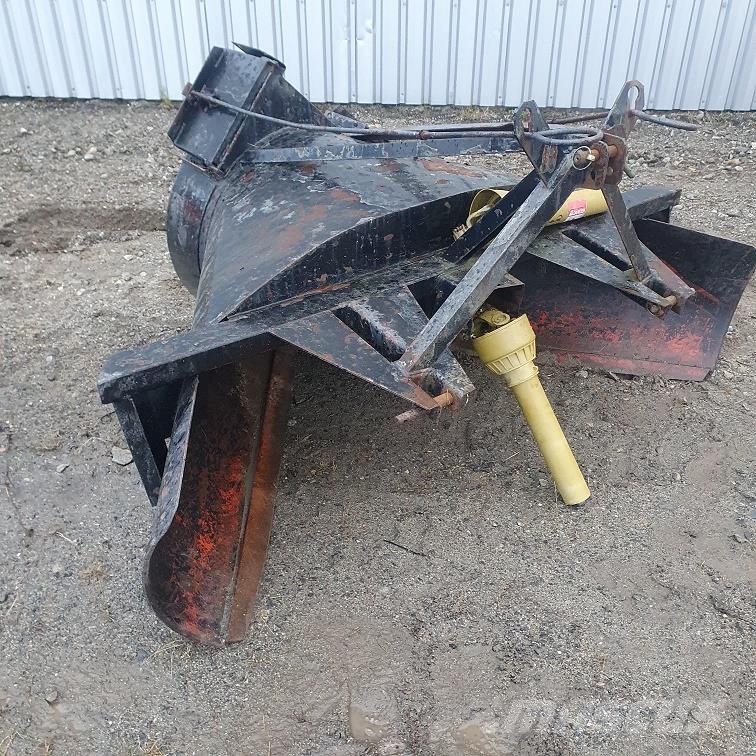  V-SLUNGA 2M Drugi stroji za cesto in sneg