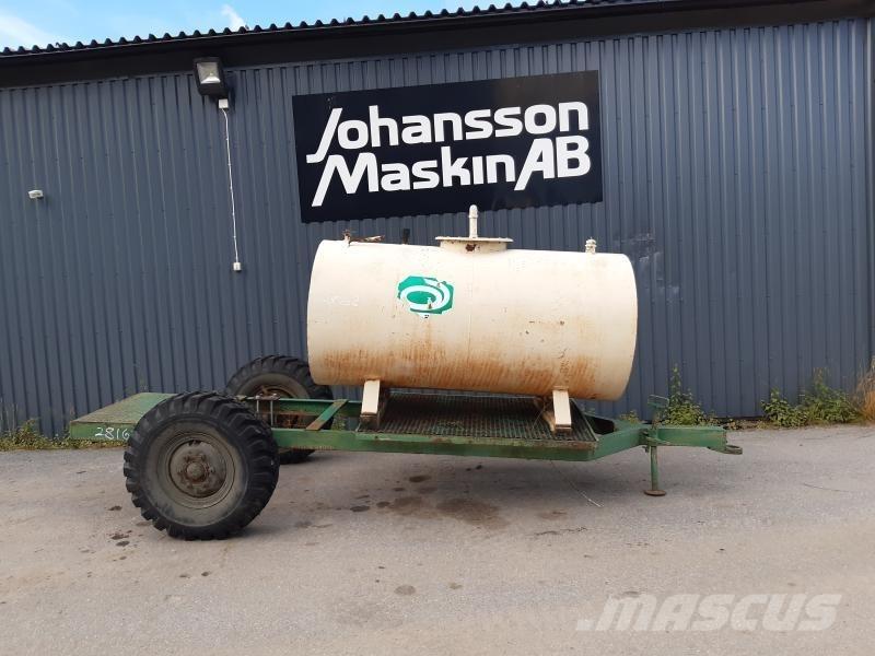  VAGN 1-AXLAD MED TANK Prikolica za splošno rabo