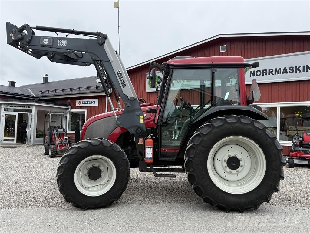 Valtra A75 Traktorji