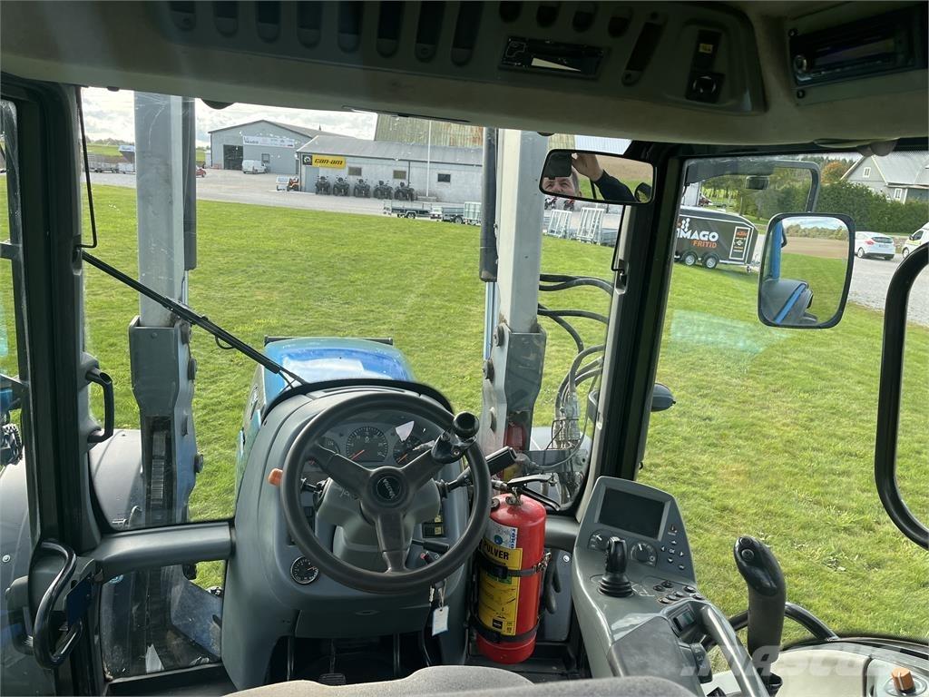 Valtra T151 E Traktorji