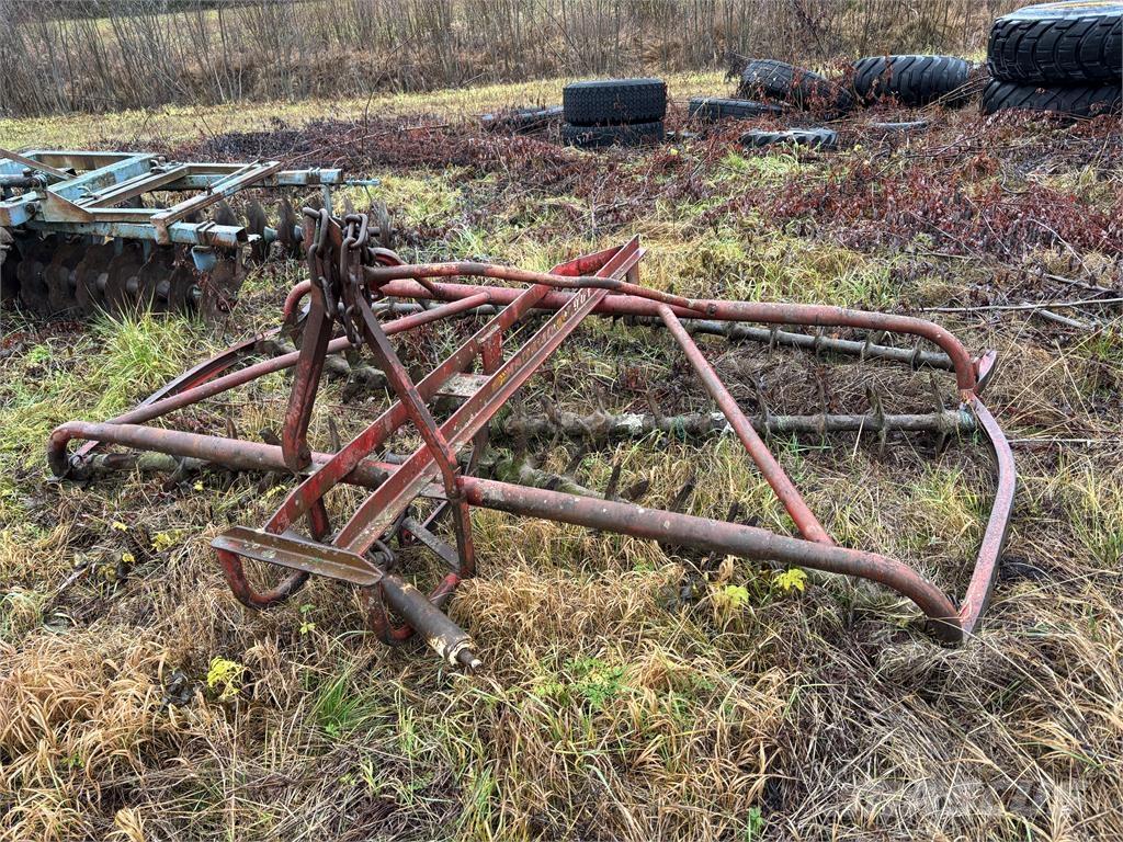 Wärtsilä Spadrullharv Ostali priključki in naprave za pripravo tal