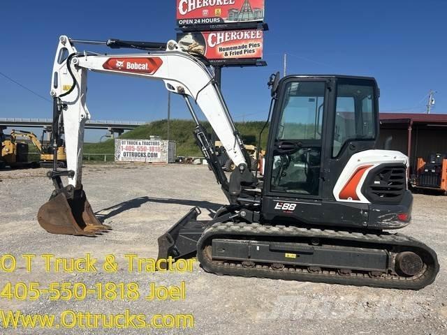 Bobcat E88 Midi bagri 7t – 12t