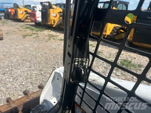 Bobcat T590 Skid steer mini nakladalci