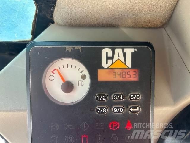 CAT 259D Skid steer mini nakladalci