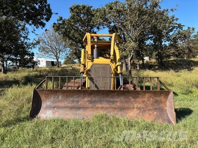 CAT D6D Buldožerji goseničarji